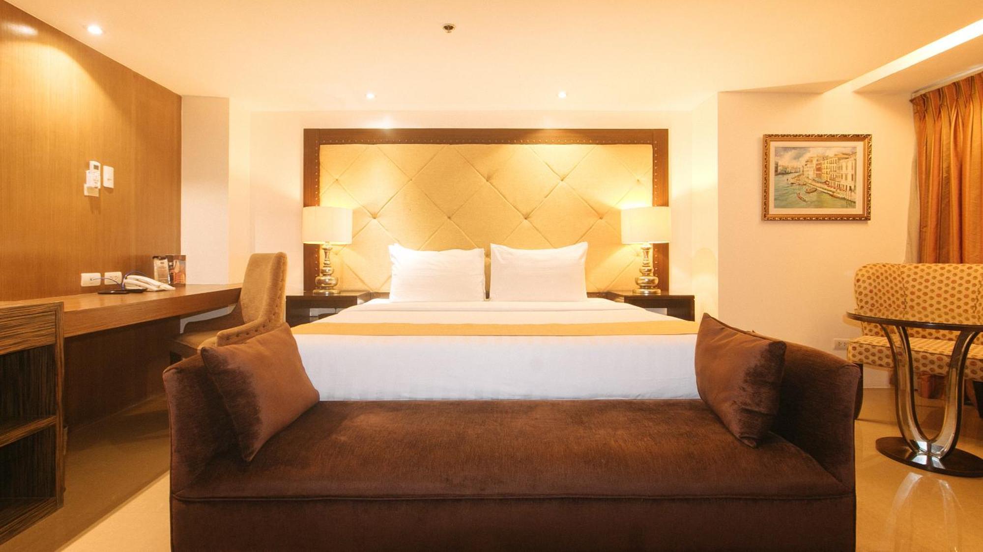 קואזון סיטי Torre Venezia Suites מראה חיצוני תמונה