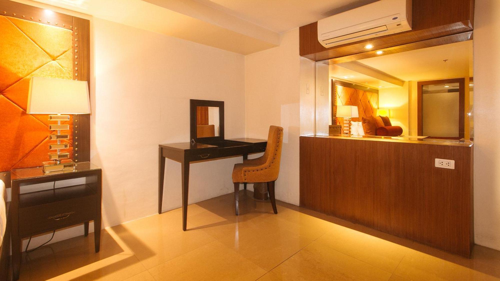 קואזון סיטי Torre Venezia Suites מראה חיצוני תמונה