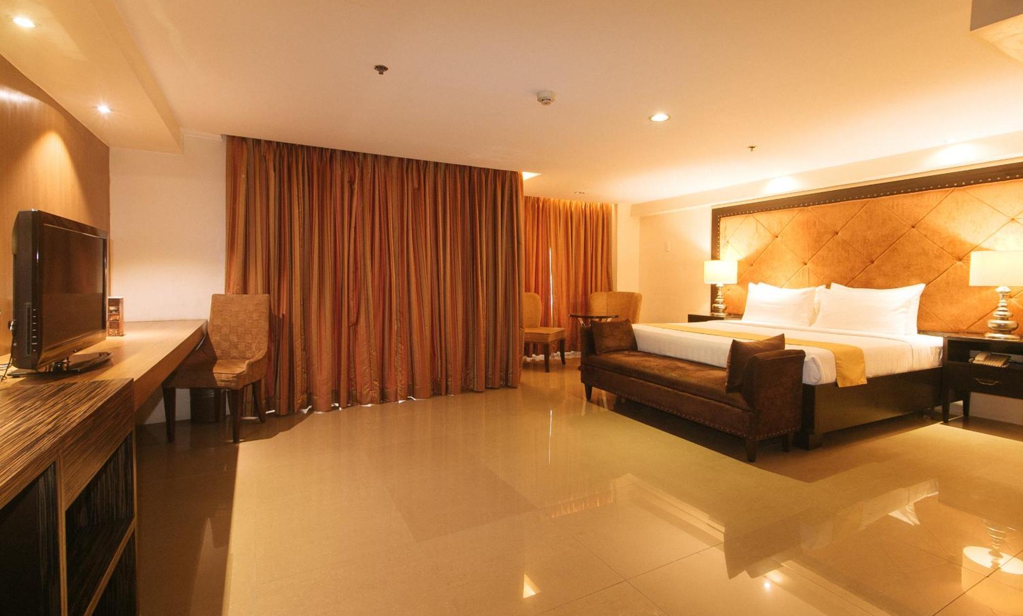 קואזון סיטי Torre Venezia Suites מראה חיצוני תמונה
