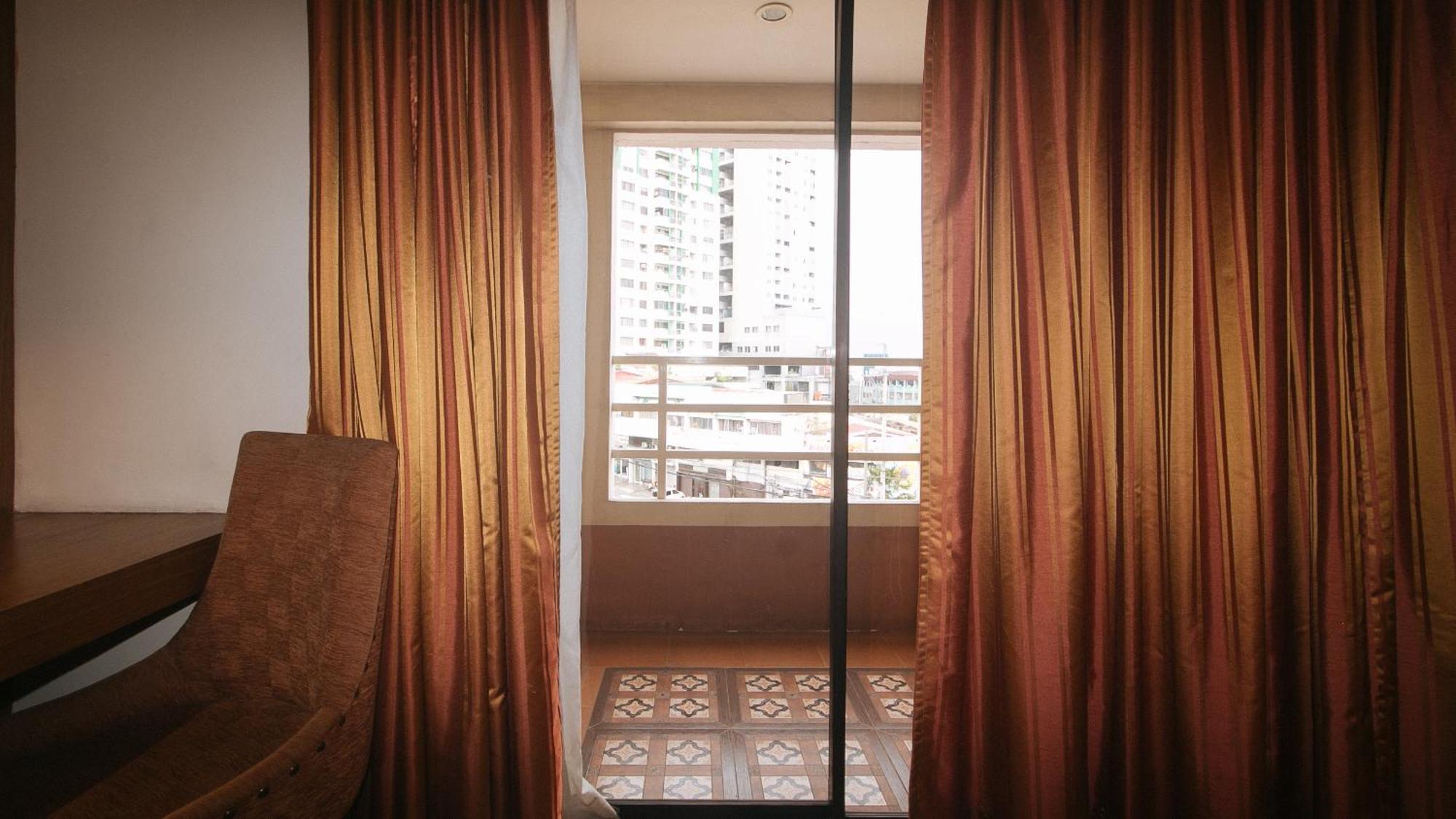 קואזון סיטי Torre Venezia Suites מראה חיצוני תמונה