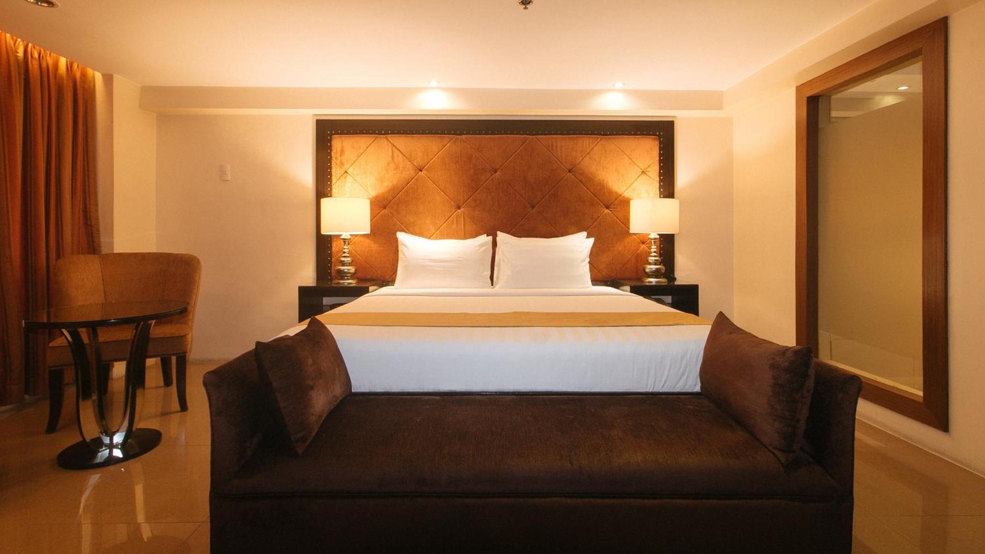 קואזון סיטי Torre Venezia Suites מראה חיצוני תמונה