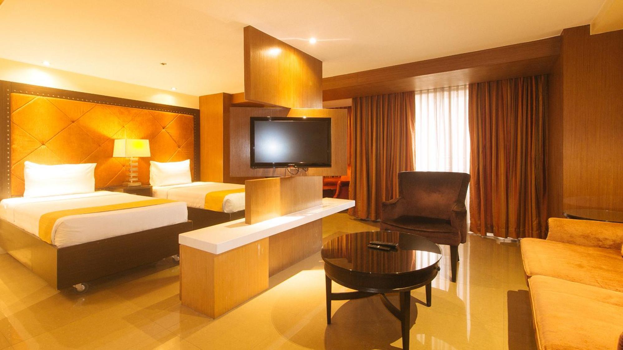קואזון סיטי Torre Venezia Suites מראה חיצוני תמונה