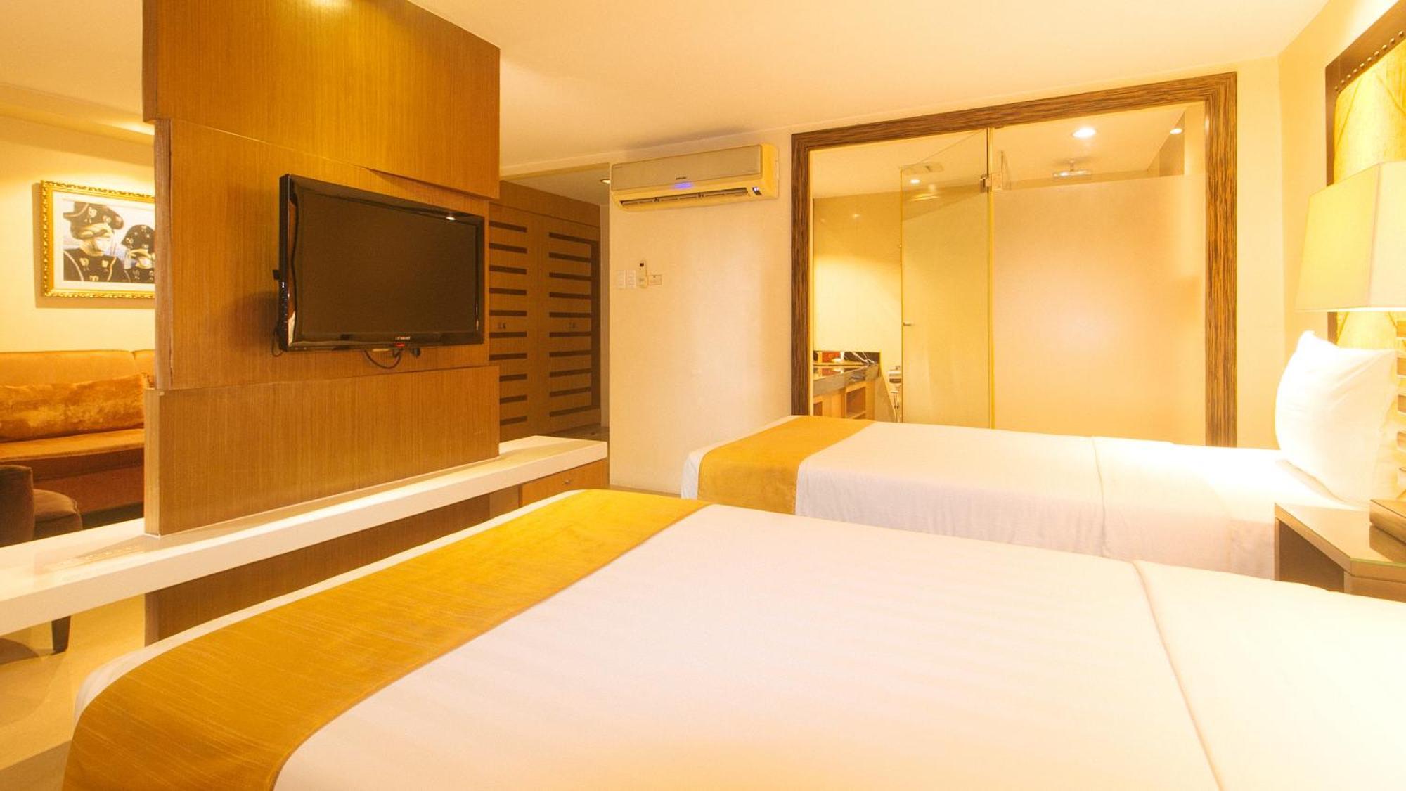 קואזון סיטי Torre Venezia Suites מראה חיצוני תמונה